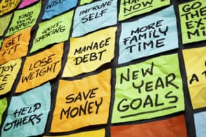 sticky-notes-stating-new-years-resolutions